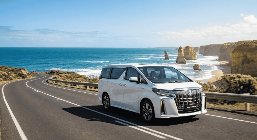 Alphard untuk perjalanan bisnis di Lombok