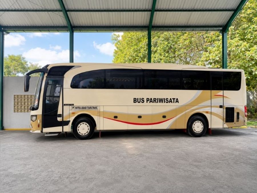 panduan sewa bus untuk rombongan di Lombok