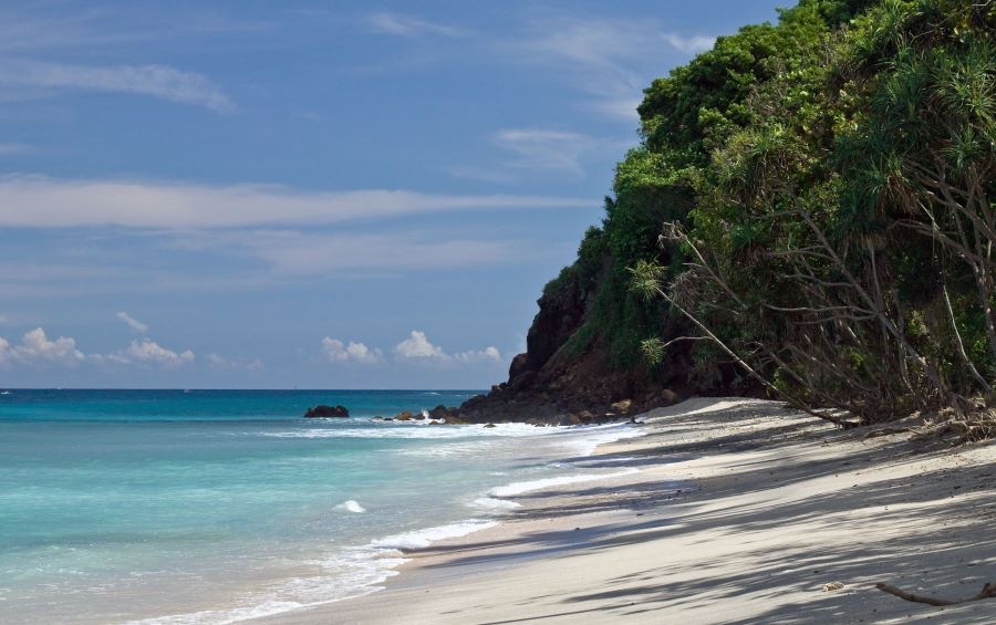 wisata Pantai Senggigi