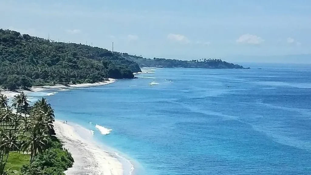 wisata Pantai Senggigi