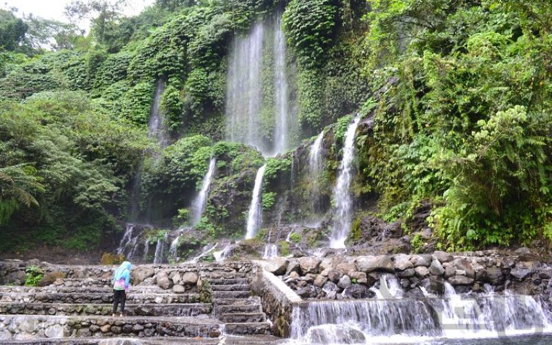 paket wisata air terjun Benang Kelambu