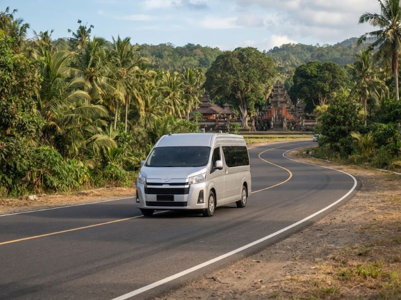 perjalanan wisata menuju Taman Narmada