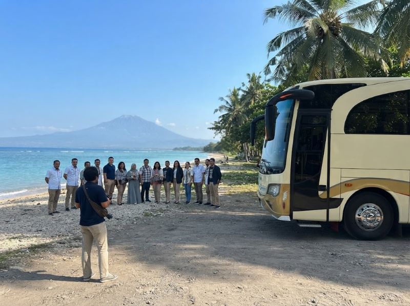 bus pariwisata untuk study tour Lombok
