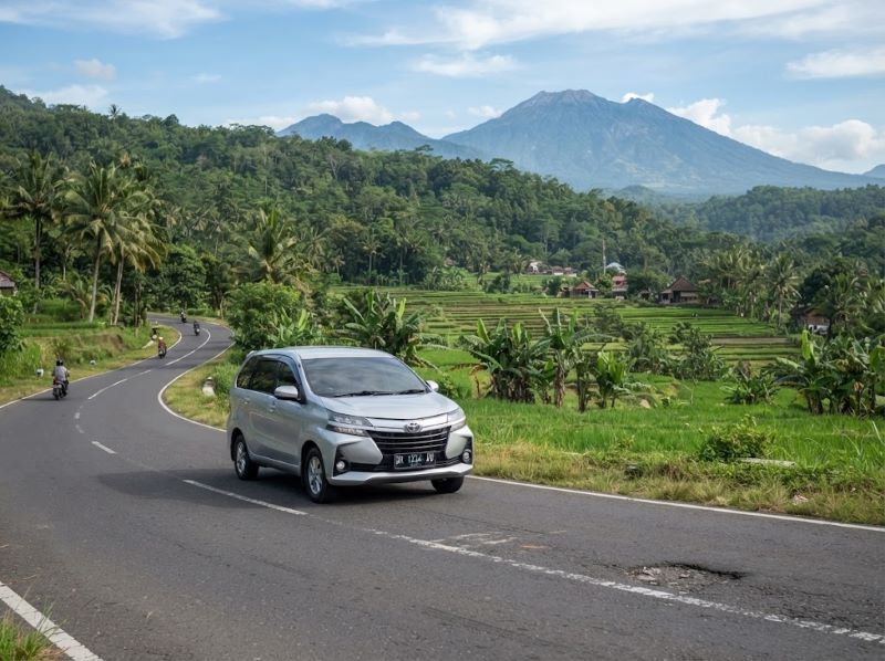 sewa mobil Avanza Lombok
