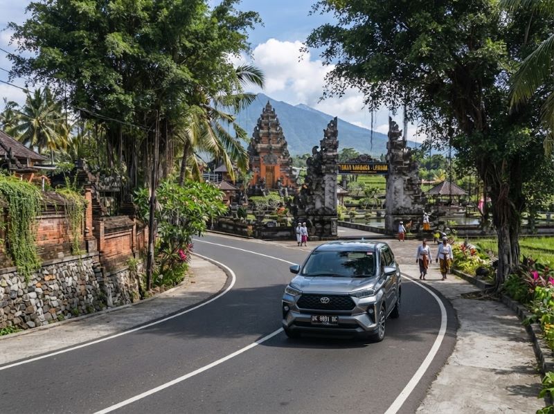 sewa mobil Avanza di Lombok murah