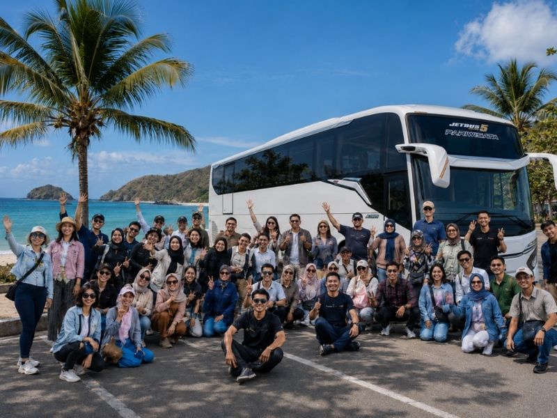 paket sewa big bus lombok driver bbm