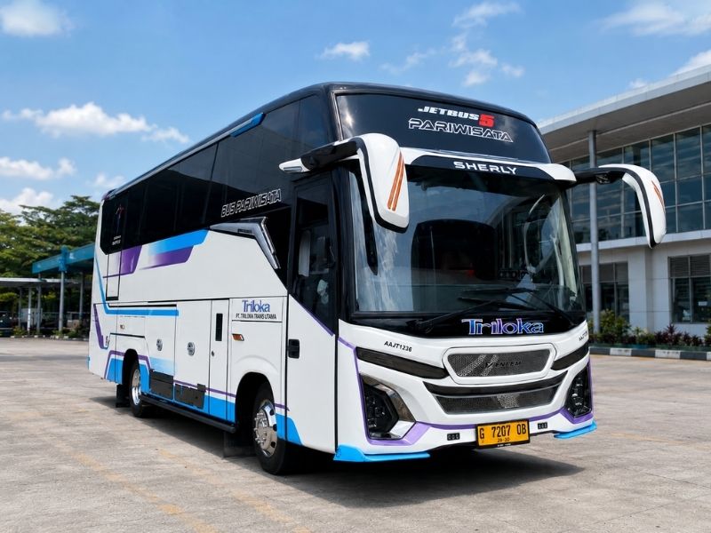paket sewa bus 31 seat lombok