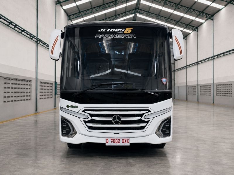 paket sewa bus 38 seat lombok