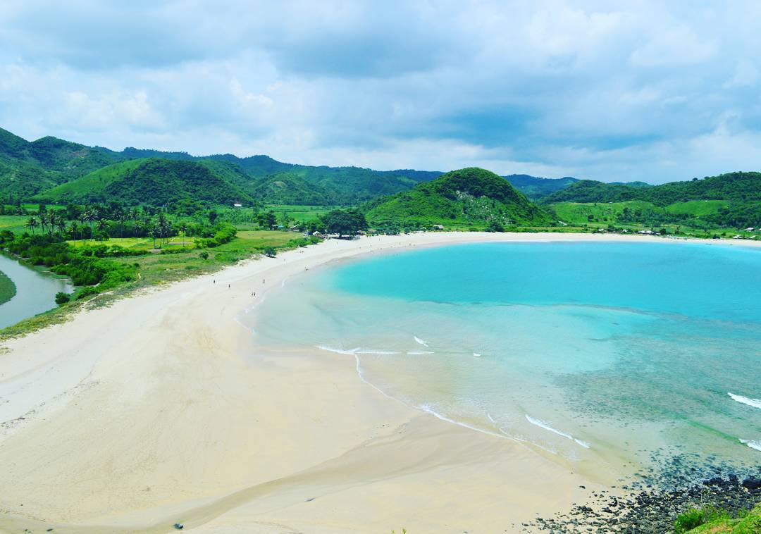 spot foto Pantai Selong Belanak