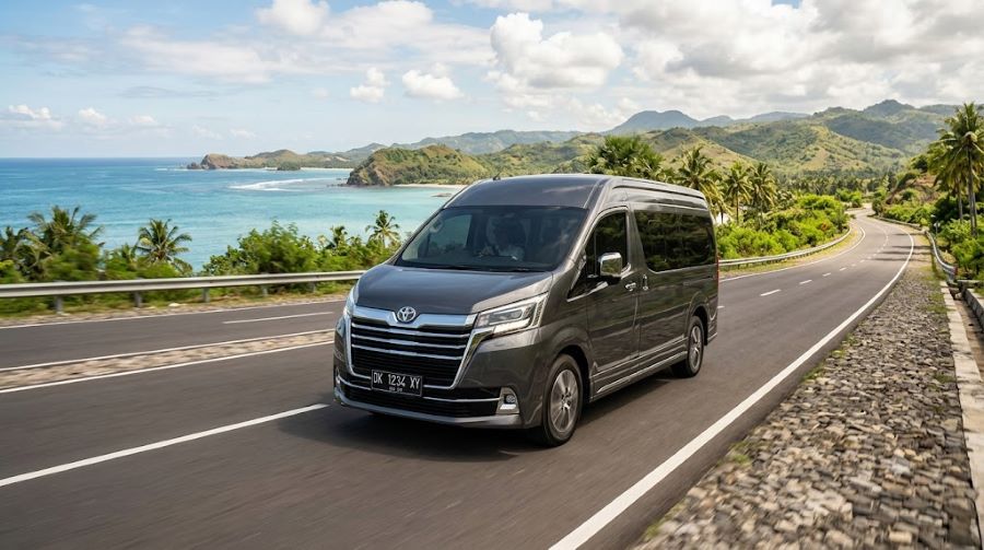 Hiace Premio Luxury untuk tamu VIP di Lombok