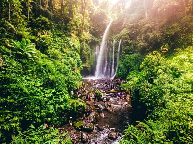 Air terjun Tiu Kelep untuk keluarga