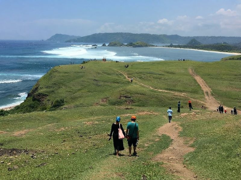 Bukit Merese untuk rombongan