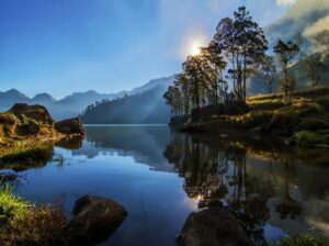 jalur terbaik ke danau segara anak