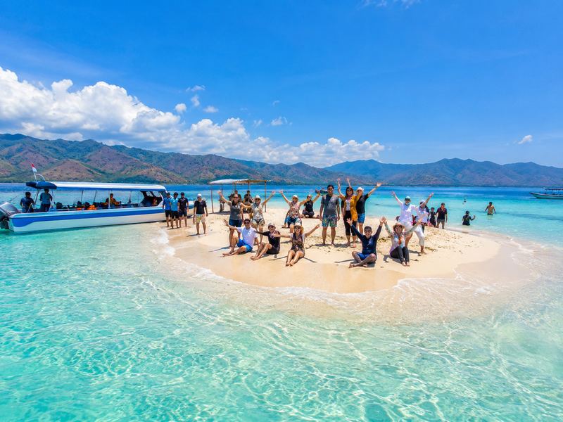 Gili Pasir untuk rombongan