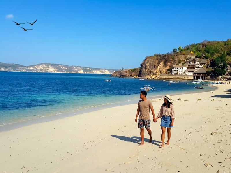 Pantai Gerupuk untuk pasangan