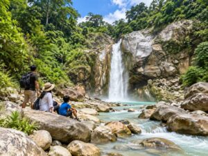 air terjun Mangku Sakti untuk anak