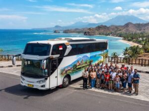 Tips memilih bus sesuai jumlah peserta trip Lombok